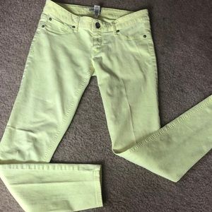 EXPRESS CROPPED JEANS-SIZE 6